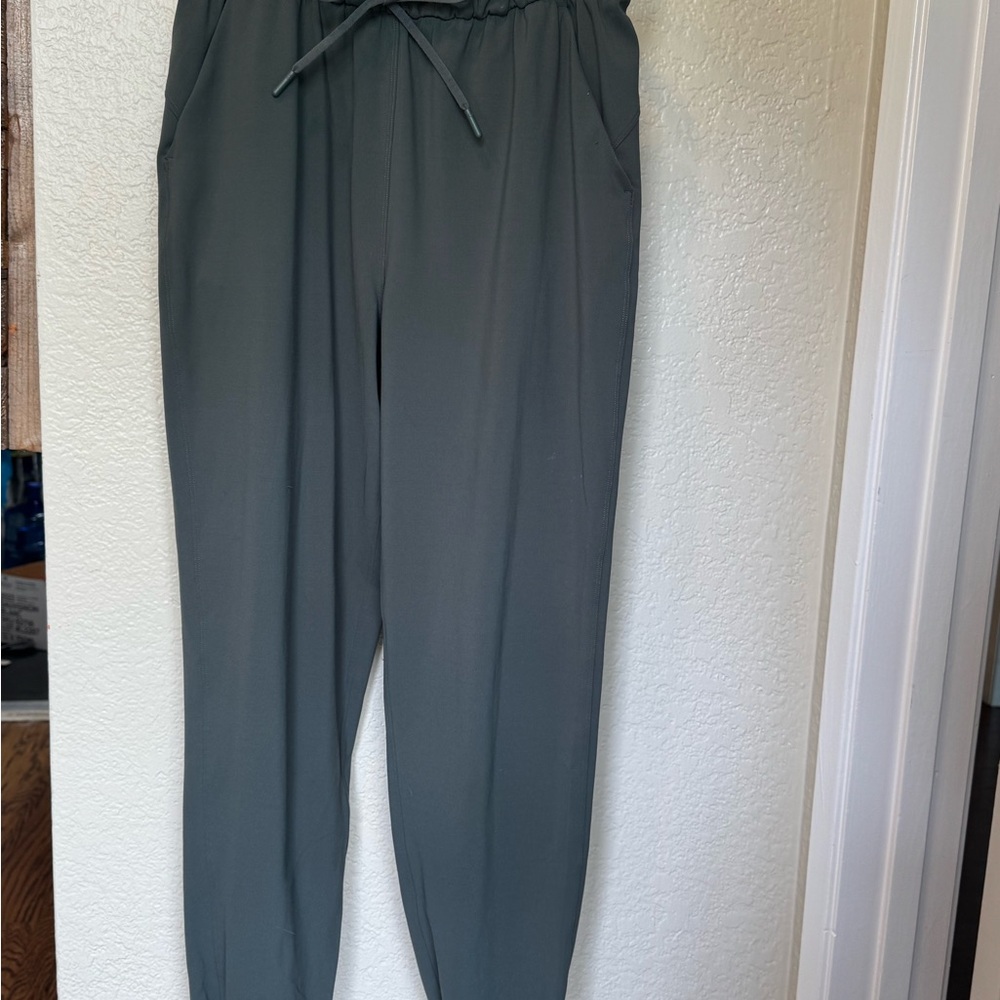 Lululemon High Waisted Joggers